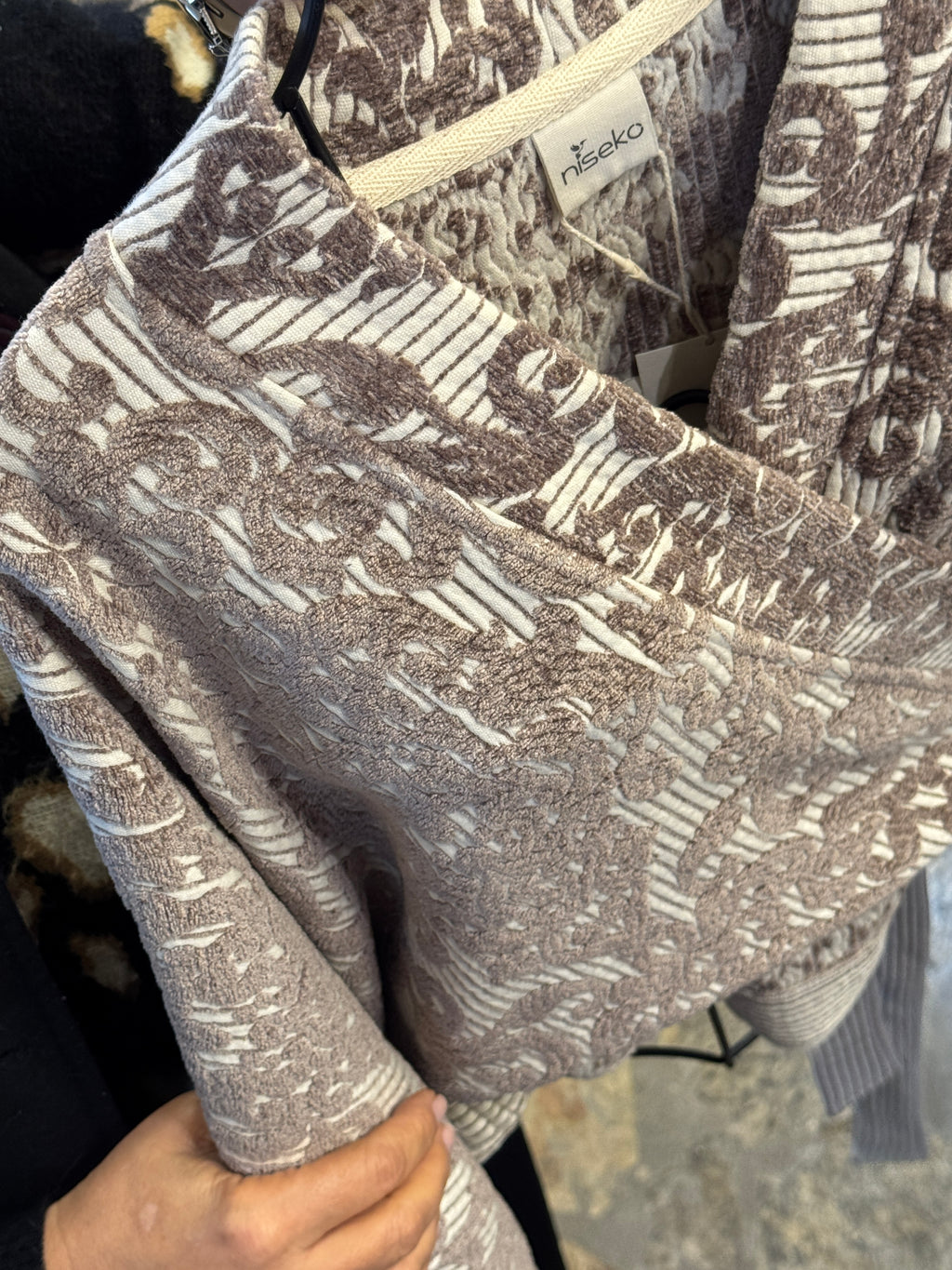 Desenli Kruvaze Bluz