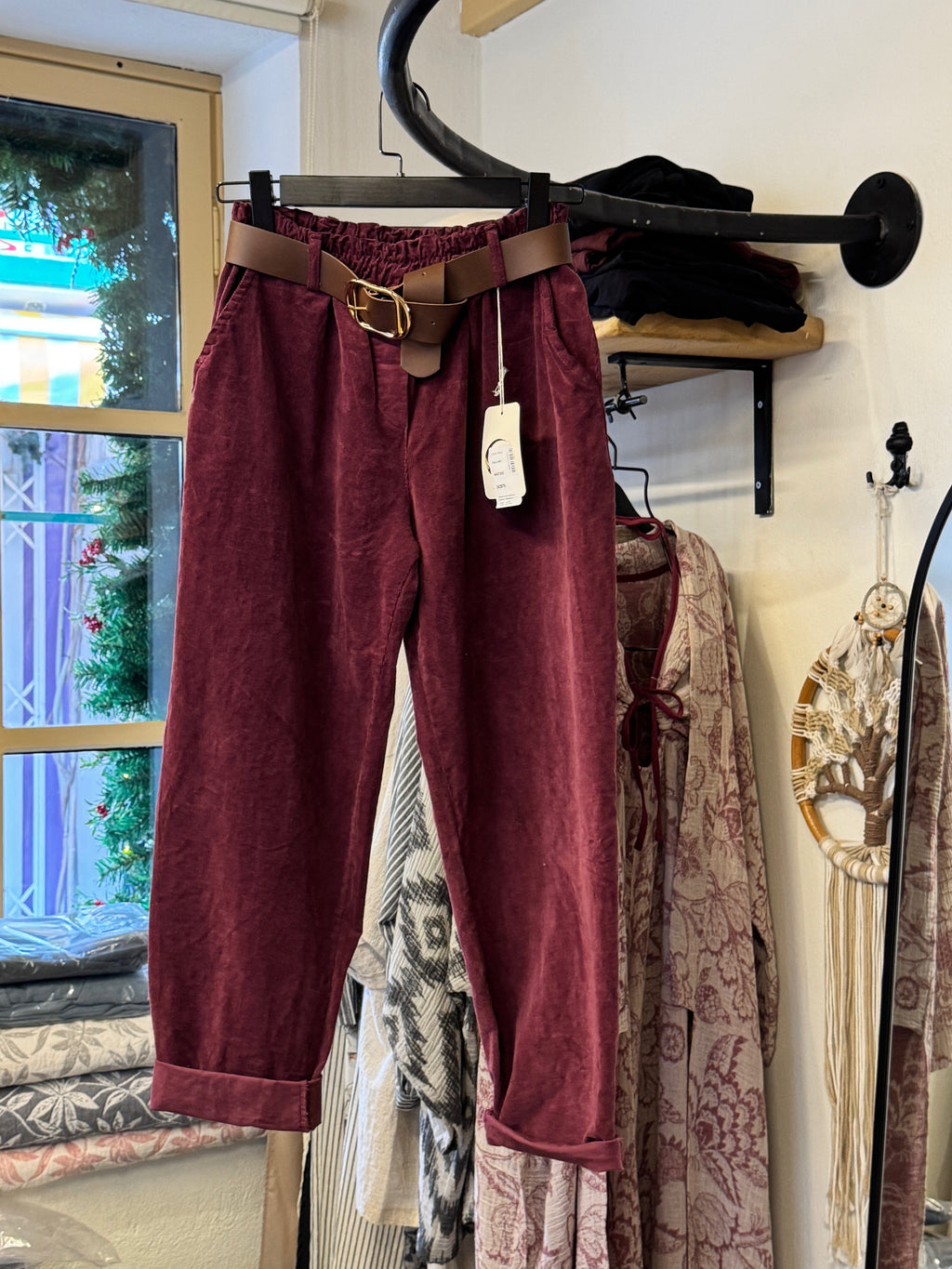 Kemerli Kadife Pantolon